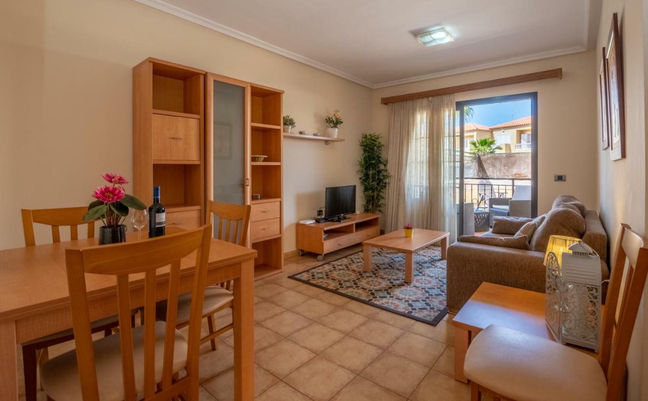 אדחה Apartamento Vanessa מראה חיצוני תמונה